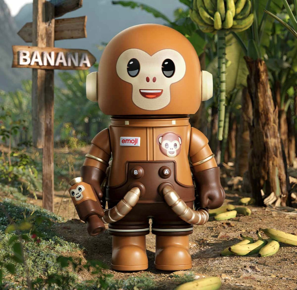 MEGA SPACE MOLLY 100% × emoji™ Series